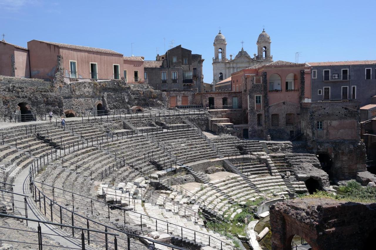 Finestre Sul Teatro - Catania - Parking Included Lejlighed Eksteriør billede
